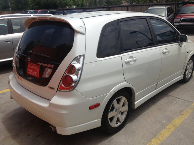 2005 Suzuki Aerio SX EX - DUAL Power Doors