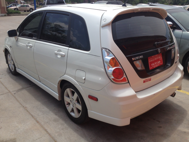 2005 Suzuki Aerio SX EX - DUAL Power Doors