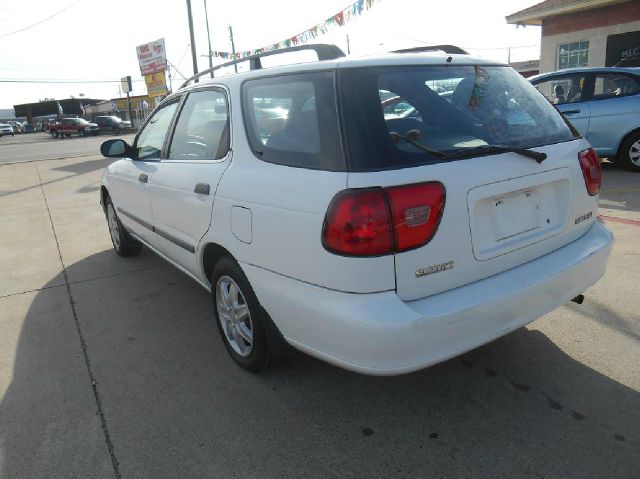 2001 Suzuki Esteem S Sedan