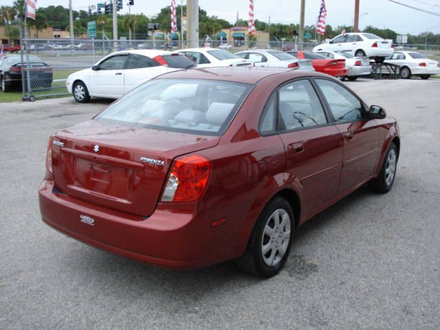 2004 Suzuki Forenza XR