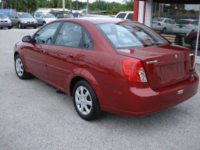 2004 Suzuki Forenza XR