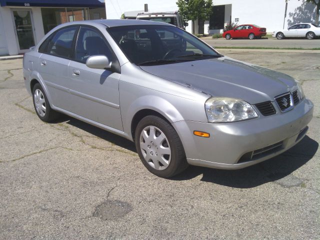 2004 Suzuki Forenza XR