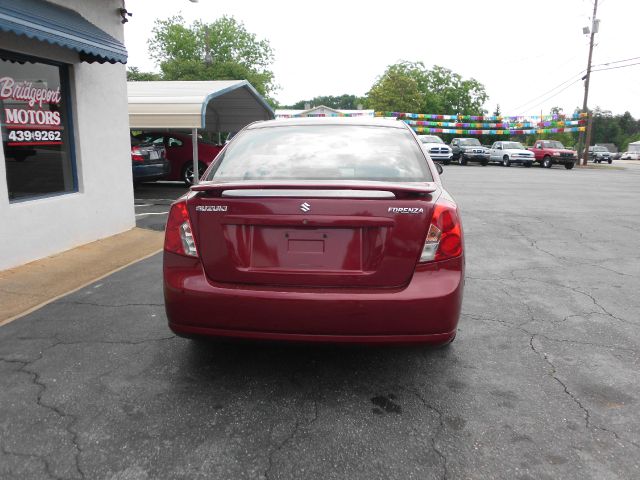 2004 Suzuki Forenza Elk Conversion Van