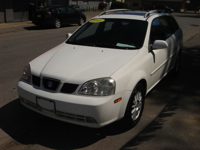 2005 Suzuki Forenza Open-top