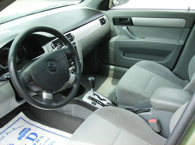 2006 Suzuki Forenza Base