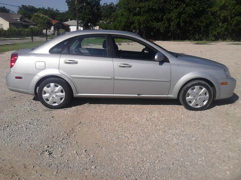 2006 Suzuki Forenza Base