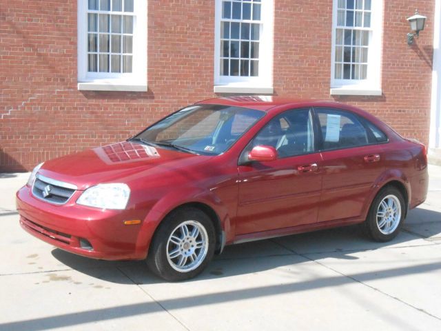 2006 Suzuki Forenza Base