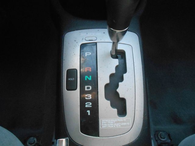 2006 Suzuki Forenza Base