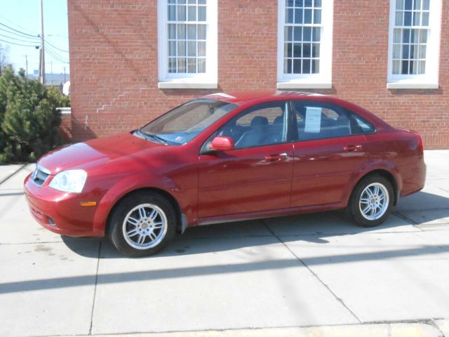 2006 Suzuki Forenza Base