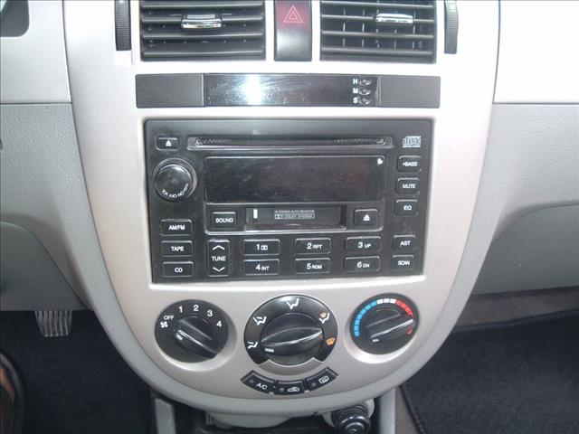 2006 Suzuki Forenza Unknown