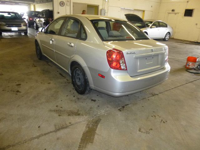 2007 Suzuki Forenza Unknown