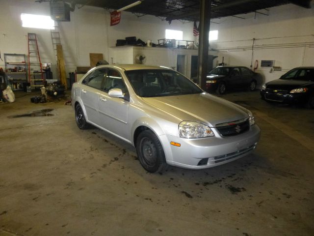 2007 Suzuki Forenza Unknown