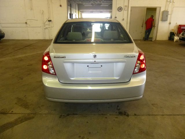 2007 Suzuki Forenza Unknown