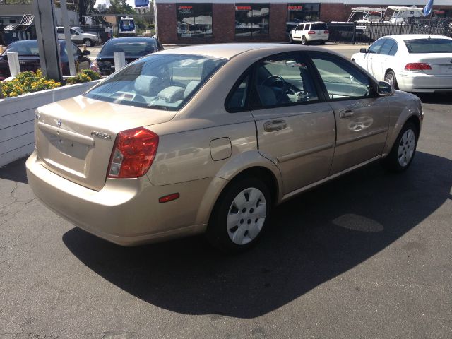 2007 Suzuki Forenza Unknown