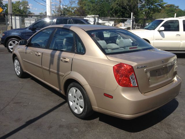 2007 Suzuki Forenza Unknown