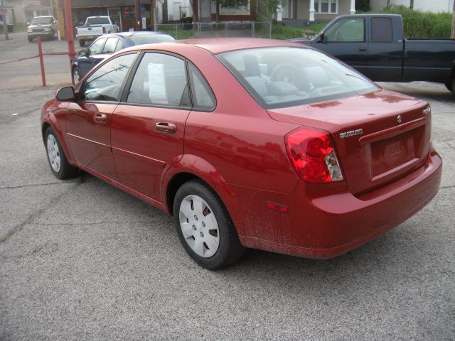 2007 Suzuki Forenza Sport Quattro