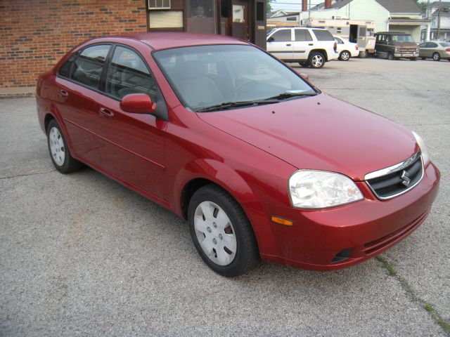 2007 Suzuki Forenza Sport Quattro