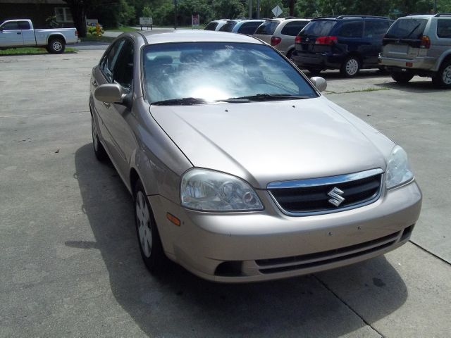 2007 Suzuki Forenza Sport Quattro