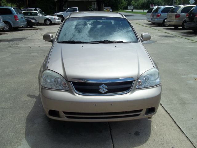 2007 Suzuki Forenza Sport Quattro