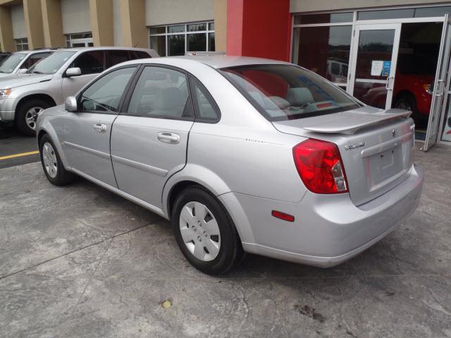 2007 Suzuki Forenza Unknown