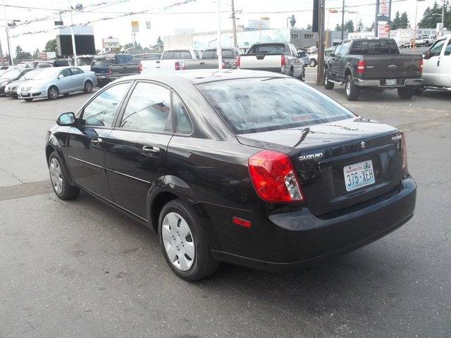 2007 Suzuki Forenza Sport Quattro