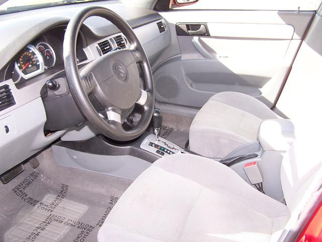 2007 Suzuki Forenza Convertible V6 AUTO