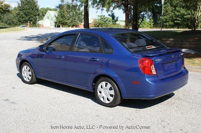 2007 Suzuki Forenza Unknown