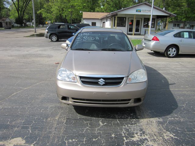 2007 Suzuki Forenza Sport Quattro