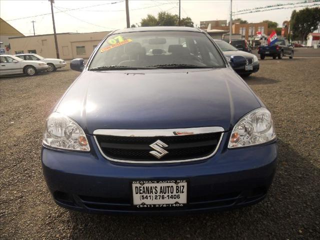 2007 Suzuki Forenza Slk32