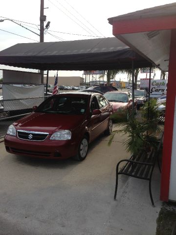 2007 Suzuki Forenza Sport Quattro