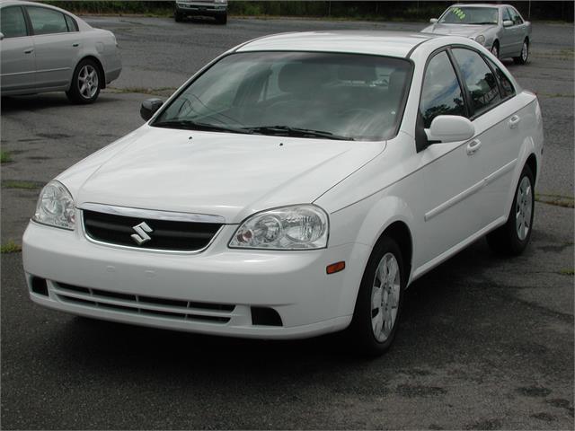 2007 Suzuki Forenza Unknown