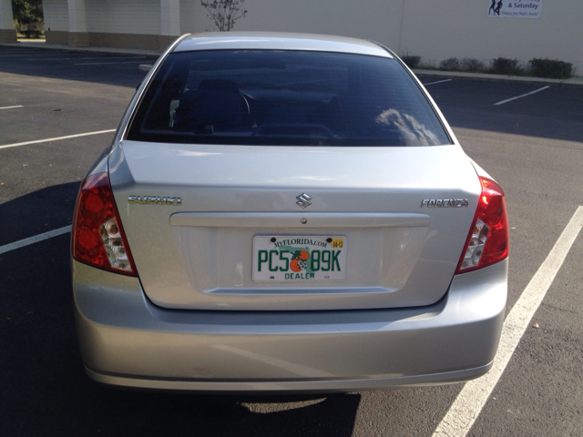 2008 Suzuki Forenza Sport Quattro