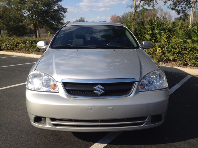 2008 Suzuki Forenza Sport Quattro