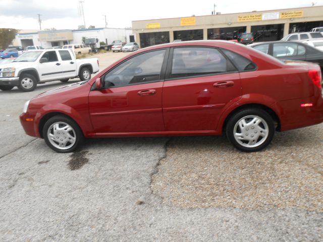 2008 Suzuki Forenza Sport Quattro