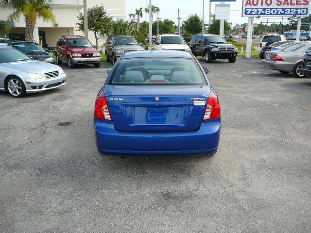 2008 Suzuki Forenza Sport Quattro