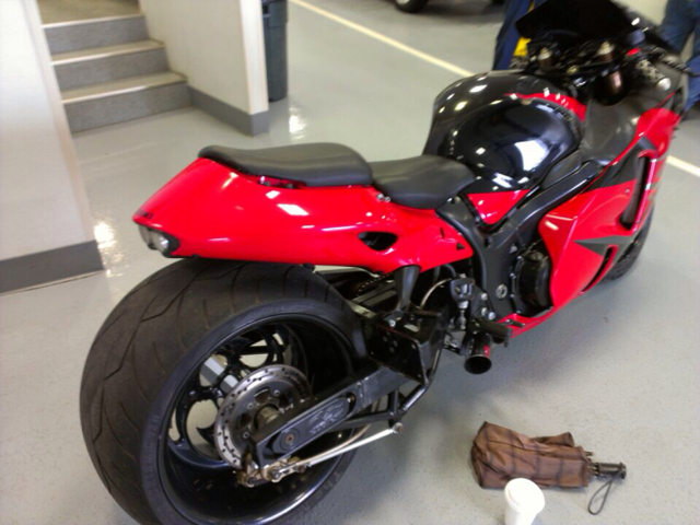 2005 Suzuki GSX1300R 4dr S V6 Auto 2WD