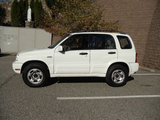 1999 Suzuki Grand Vitara X AWD W/navigation