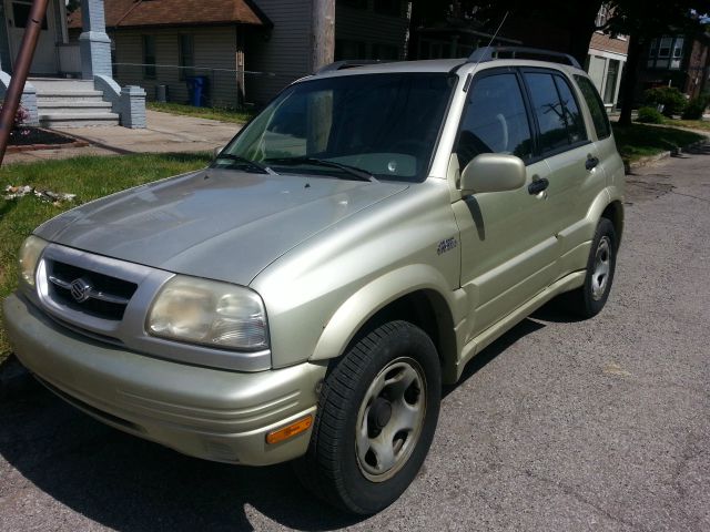 1999 Suzuki Grand Vitara 2001 Buick