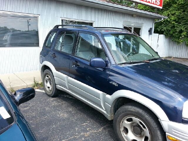 2000 Suzuki Grand Vitara SSE