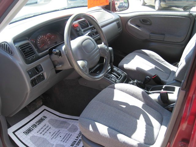 2000 Suzuki Grand Vitara SSE