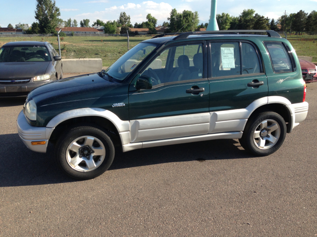 2000 Suzuki Grand Vitara SSE