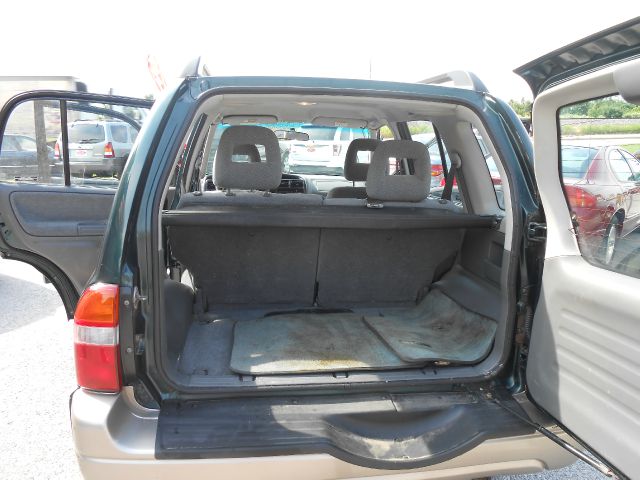 2001 Suzuki Grand Vitara SSE