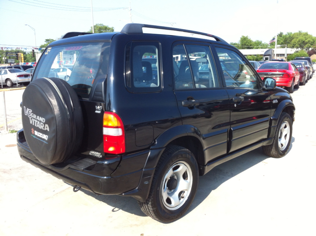 2001 Suzuki Grand Vitara Super