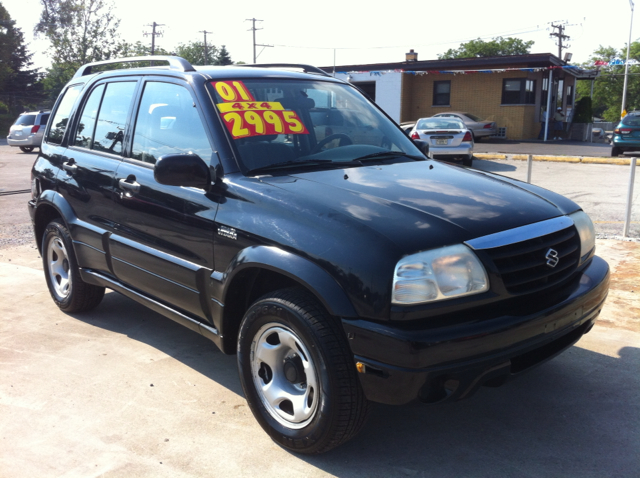 2001 Suzuki Grand Vitara Super