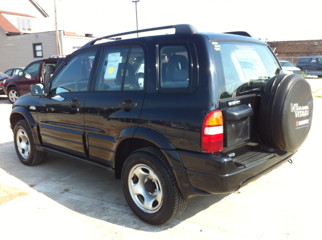 2001 Suzuki Grand Vitara Super