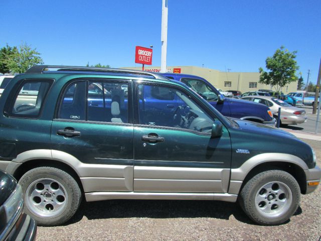 2001 Suzuki Grand Vitara SSE