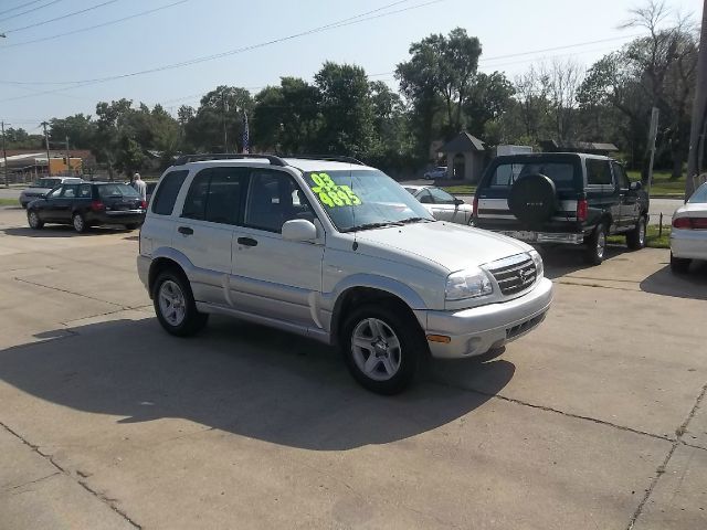 2003 Suzuki Grand Vitara Ram 3500 Diesel 2-WD