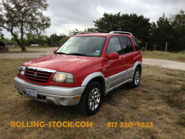 2005 Suzuki Grand Vitara 4x4 Styleside Lariat