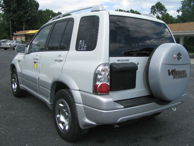 2005 Suzuki Grand Vitara Crew Cab 126.0 WB 1SC LS Z85