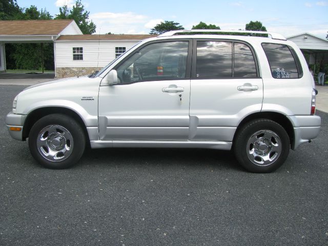 2005 Suzuki Grand Vitara Crew Cab 126.0 WB 1SC LS Z85